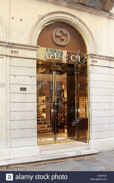 livraison gucci